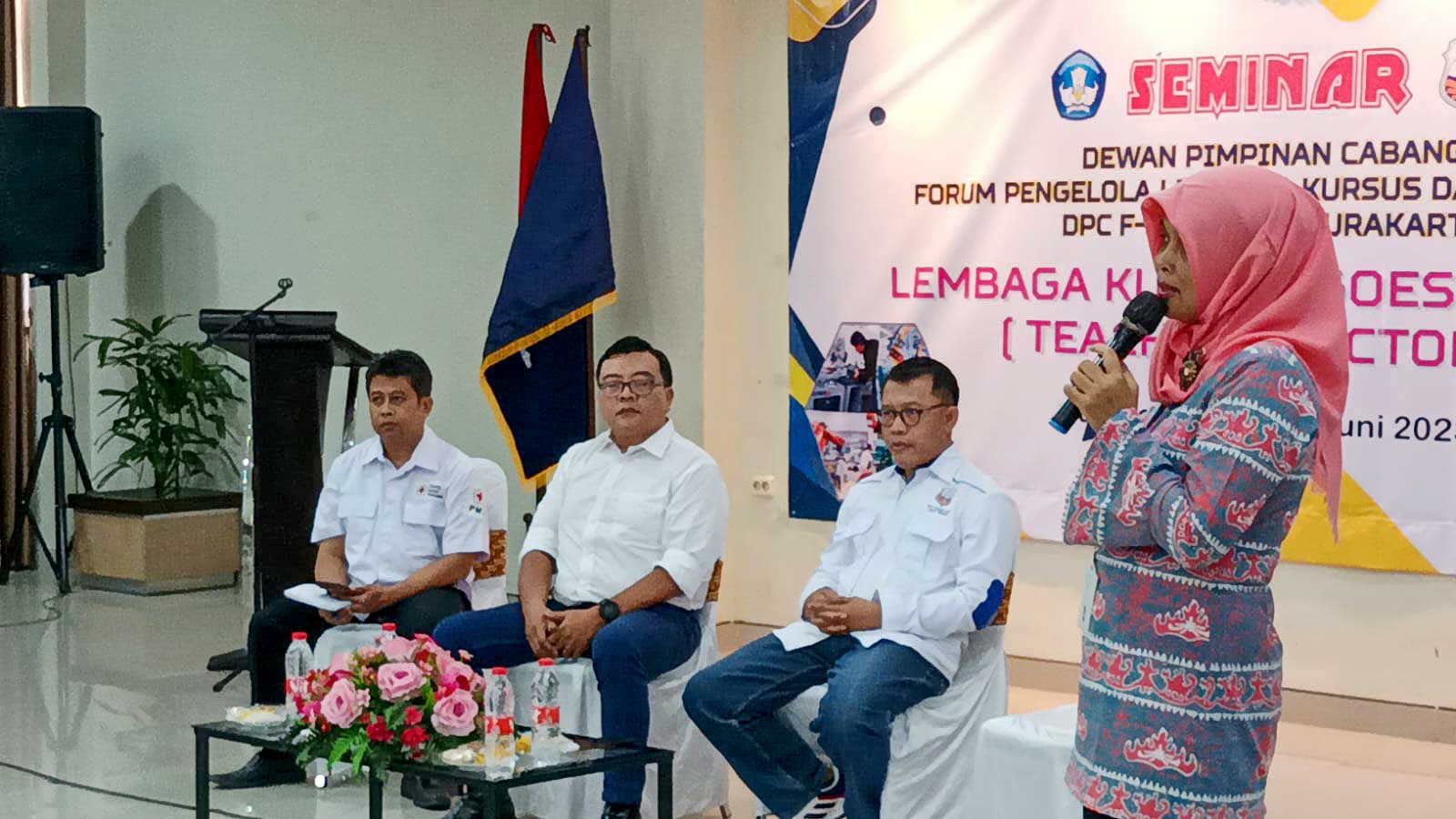 Tekhno Academy Berpartisipasi sebagai Panitia Seminar Nasional F-PLKP Kota Surakarta Bertema “Lembaga Kursus Goes to Teaching Factory”